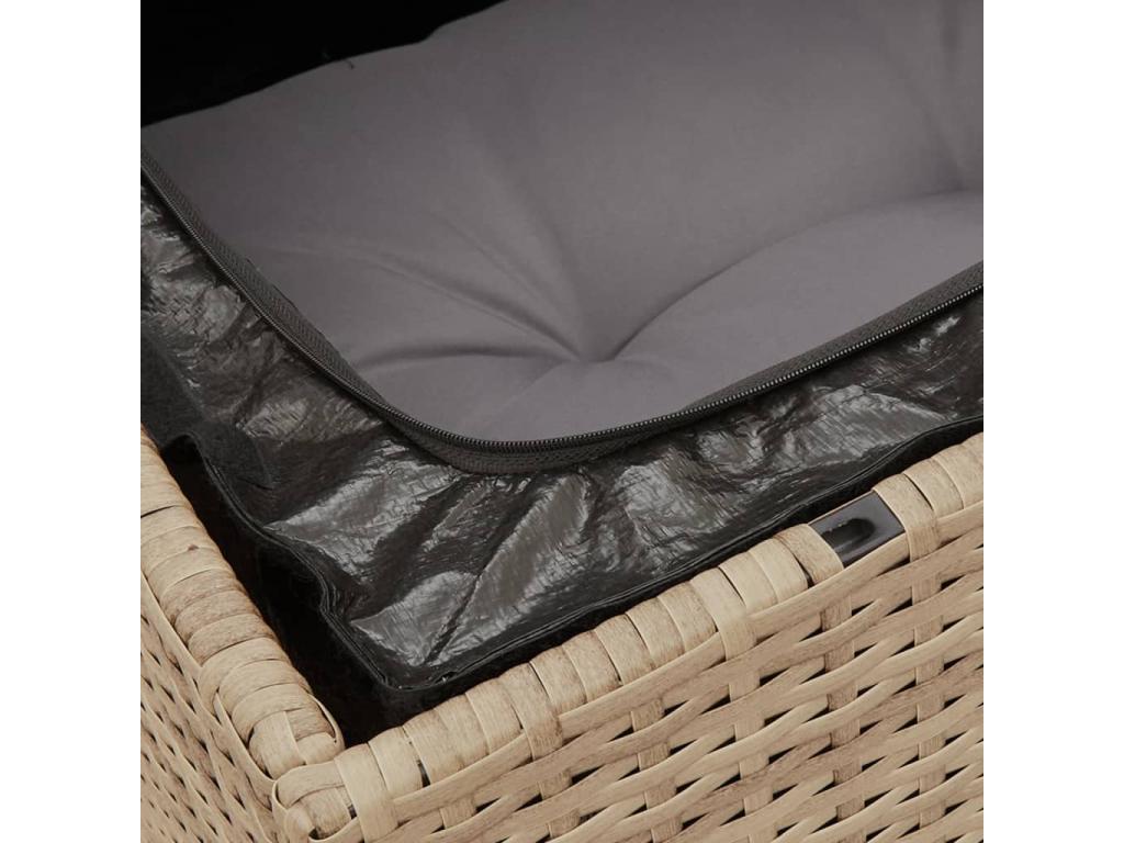 Set di mobili da esterno in vimini intrecciato in resina beige